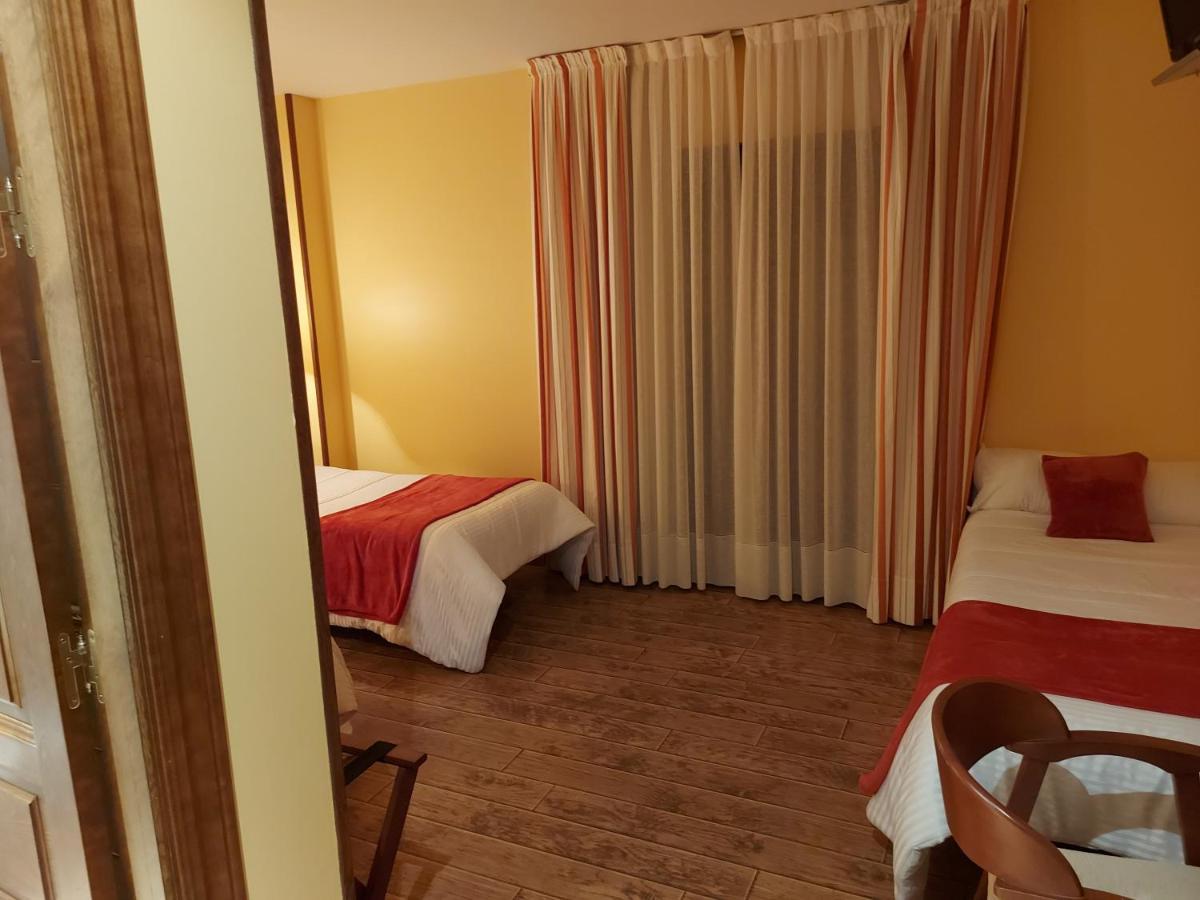 Rural Venta Del Alon 2*