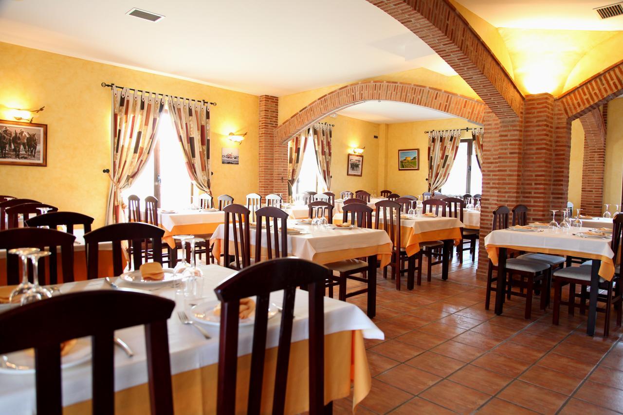 Rural Venta Del Alon 2*